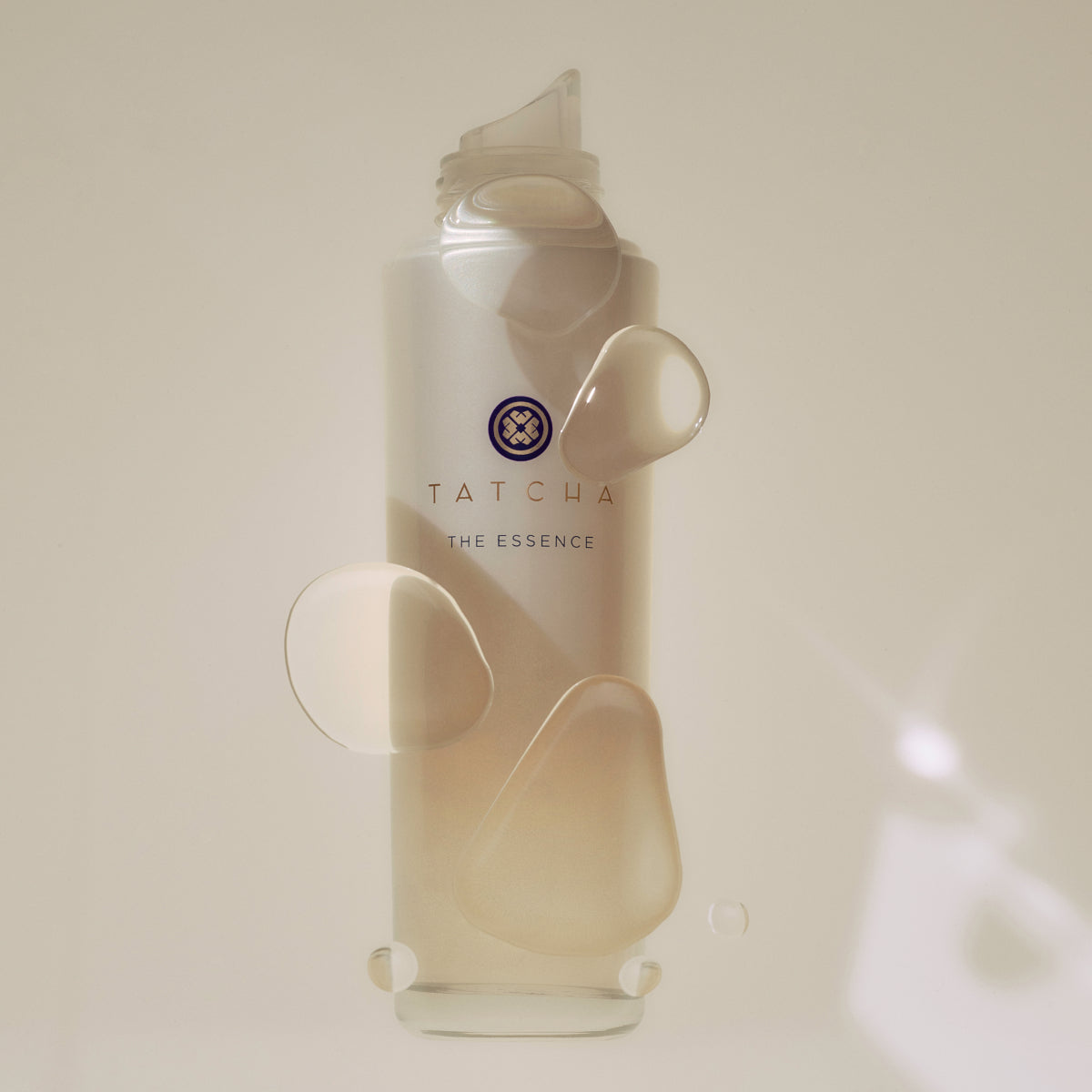 Essence-Aug26-Ppage-TextureComponent_5bf087f6-f846-4d3c-8b5a-7ec01d83ae36.jpg